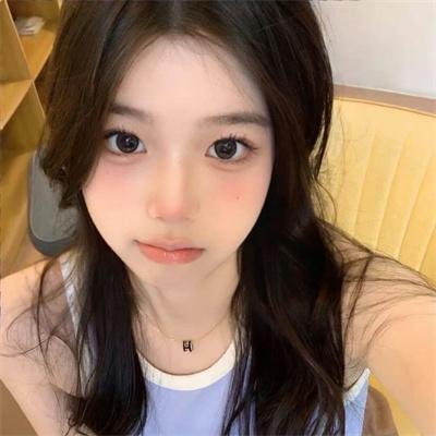 龙仁少女 海报